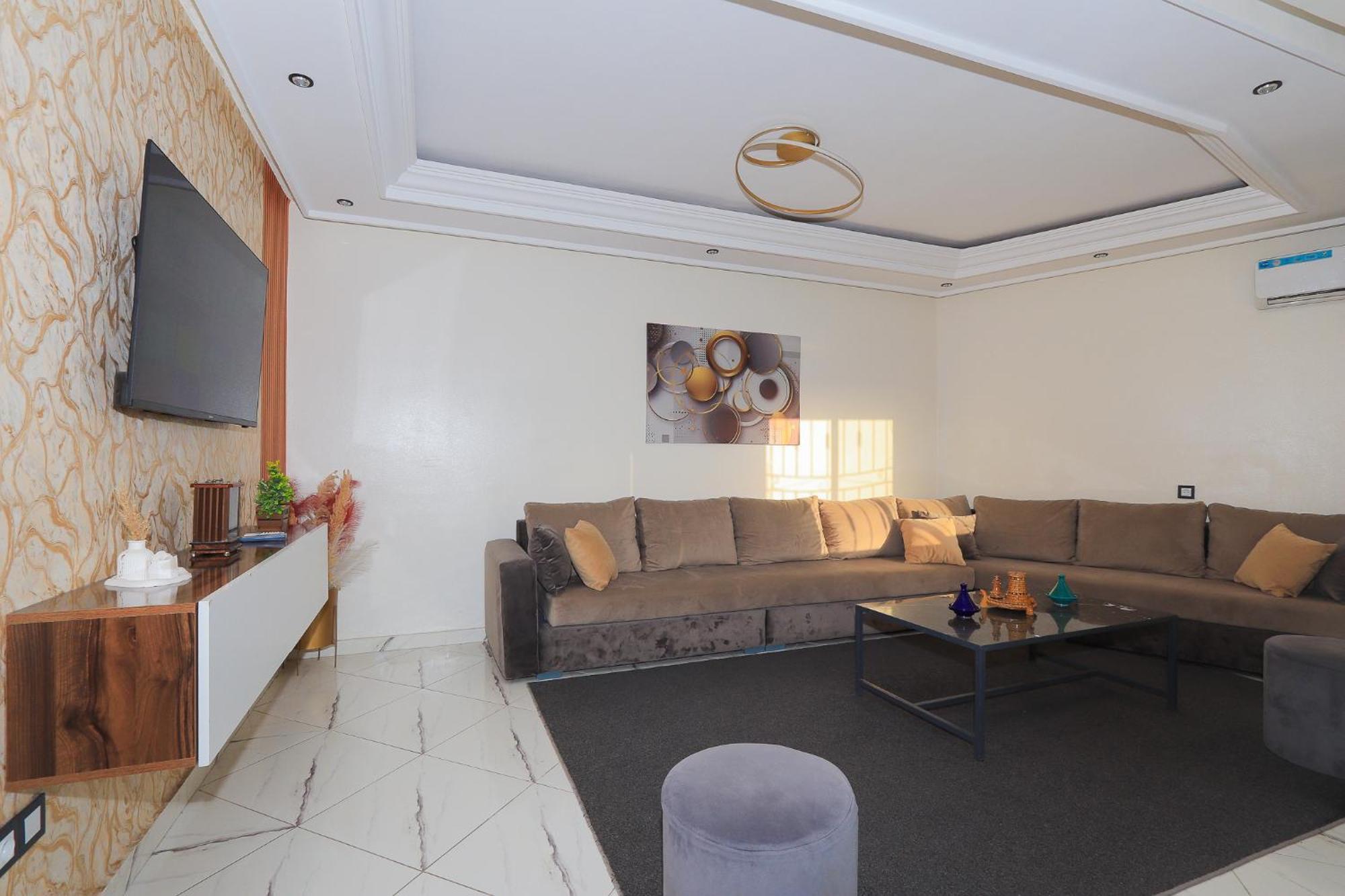Duplex Familial 3 Chambres Au Coeur De La Corniche De Tanger Exterior foto